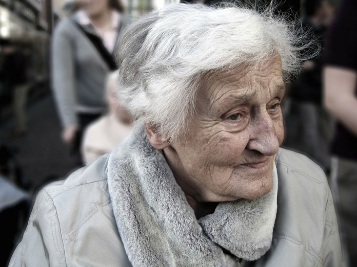 Alzheimer's patient lady